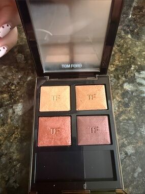 Tom Ford 04 Honeymoon quad Eyeshadow Palette - Warm Copper & Gold unused